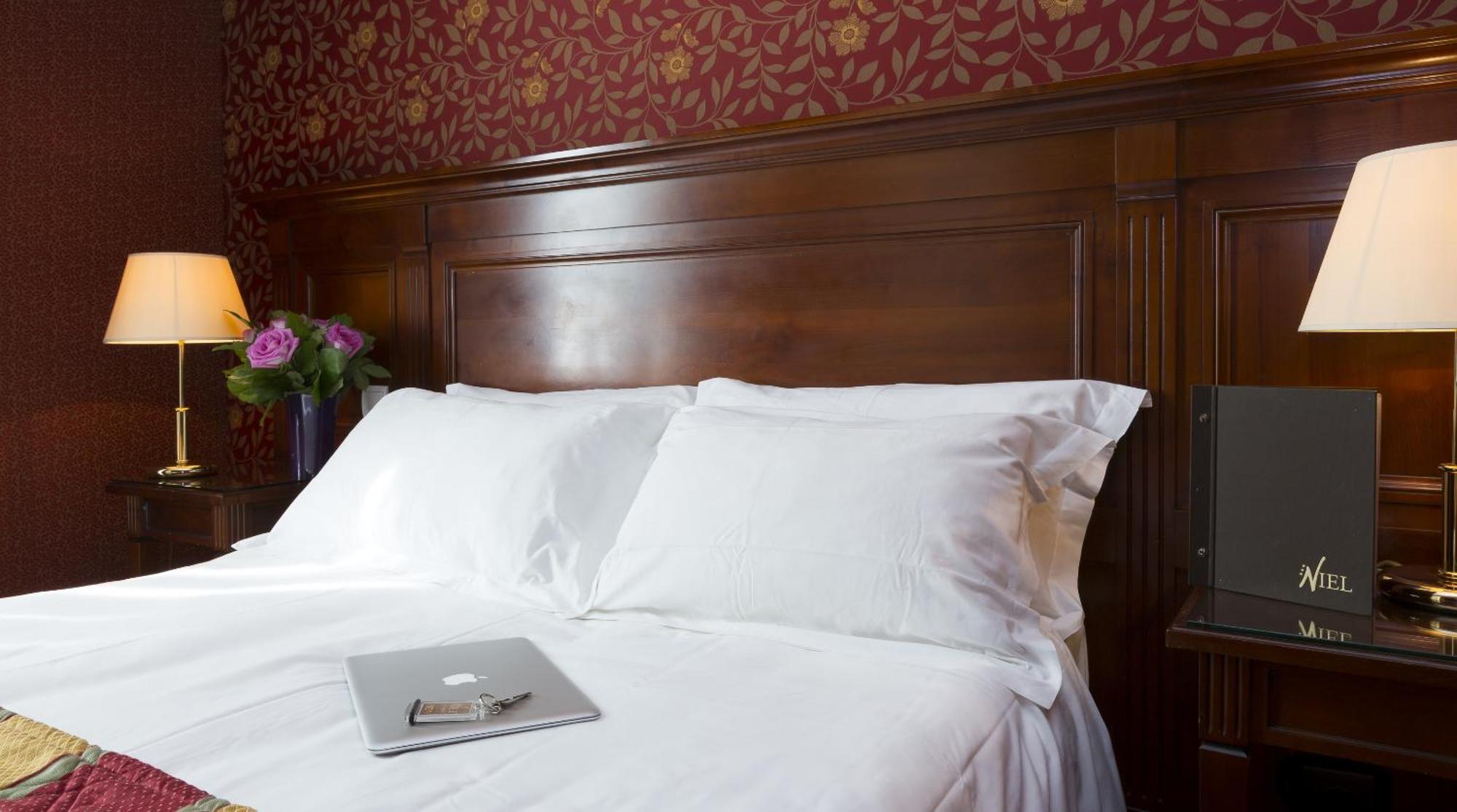 Elysees Niel Hotel Paryż Zewnętrze zdjęcie