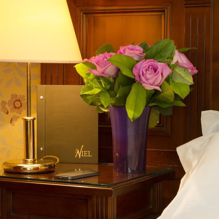 Elysees Niel Hotel Paryż Zewnętrze zdjęcie